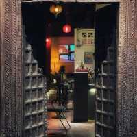 บาร์ลับแห่งใหม่ ร้านค็อกเทลอุบล คาเฟ่