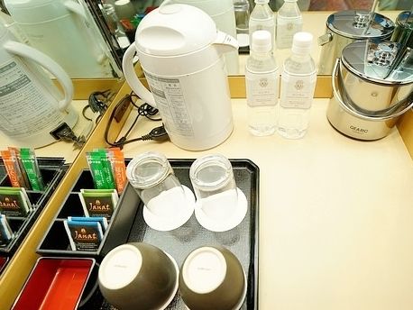 大阪界市麗都大飯店：經典雙人房，市區典雅入住體驗！