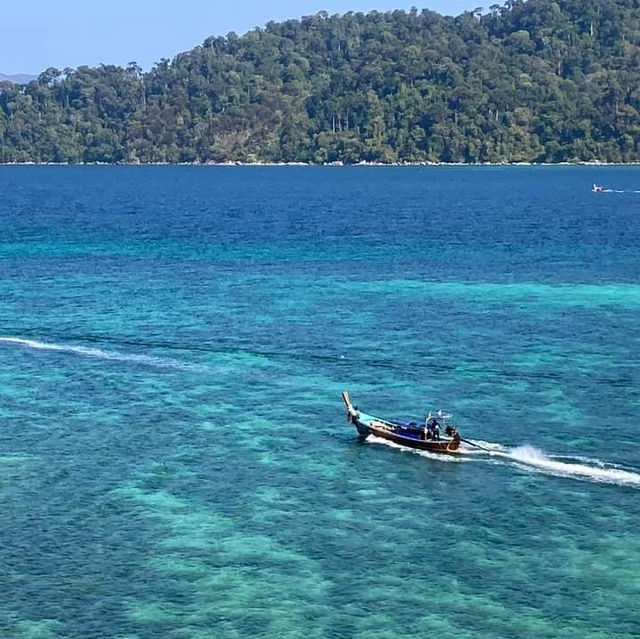 Beach life at Koh Lipe, Thailand!