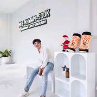 มีความสุขคาเฟ่ อัมพวา 