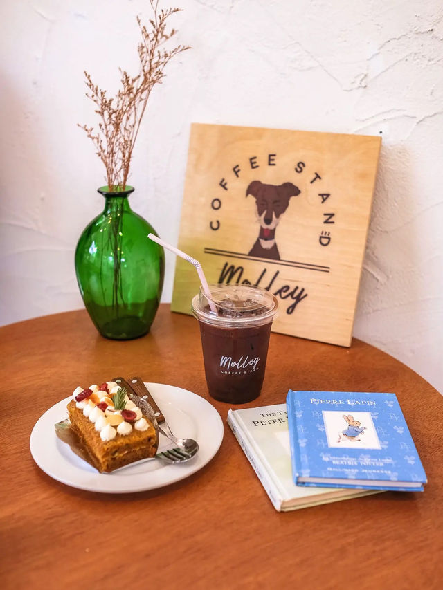 Molley Coffee Stand คาเฟ่หัวหินน่ารักนุบนิบ 🏠