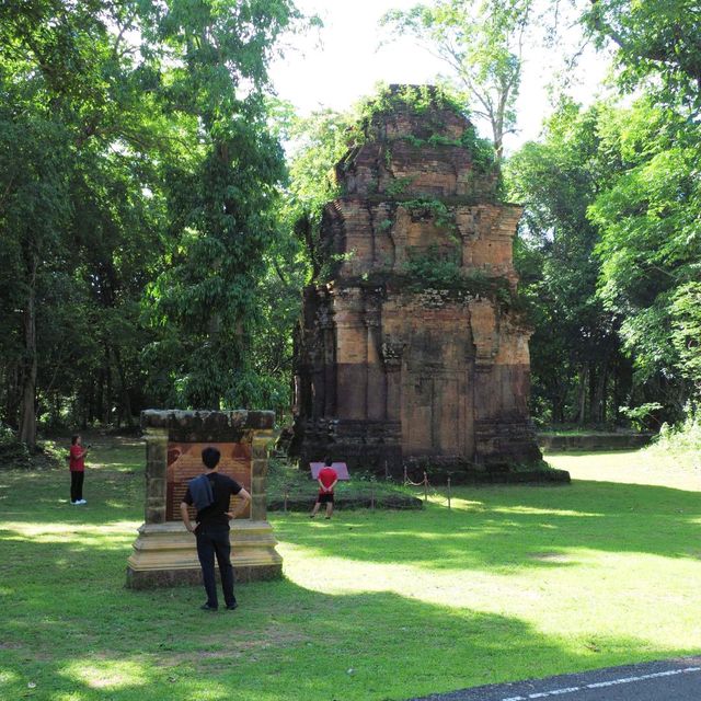 ปราสาทโดนตวล อุทยานแห่งชาติเขาพระวิหาร