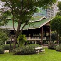 คาเฟ่ย่านเพลินจิตร