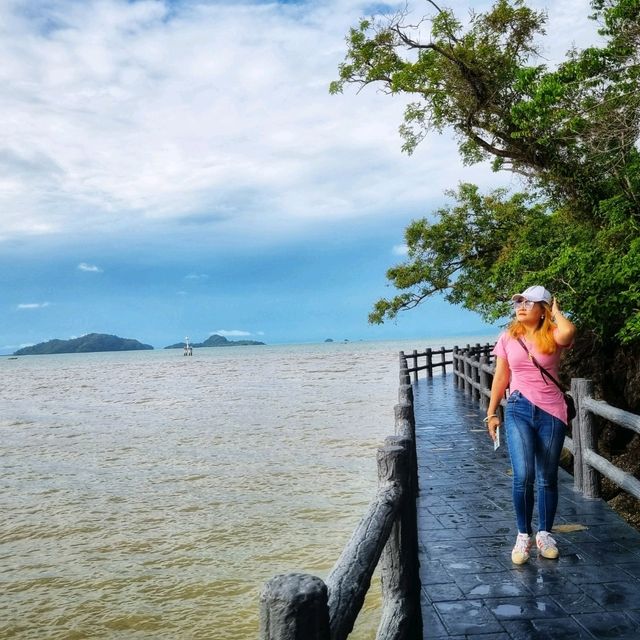 ณ สะพานข้ามกาลเวลา