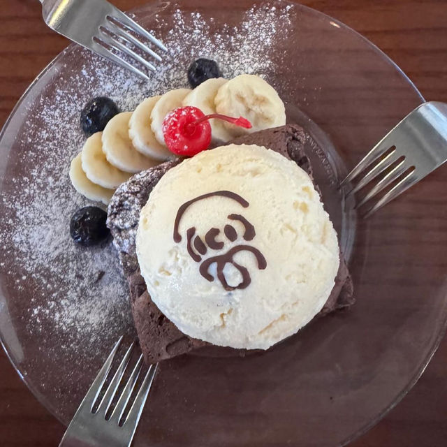 【韓国・水原カフェ】📍 홍라드커피 행궁본점