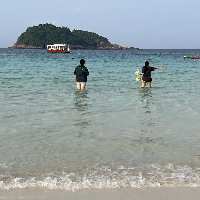 Relaxing on the island 🏝️ 