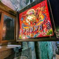 台南-TCRC三店，帶有廟宇元素的餐酒館：Phowa 頗瓦