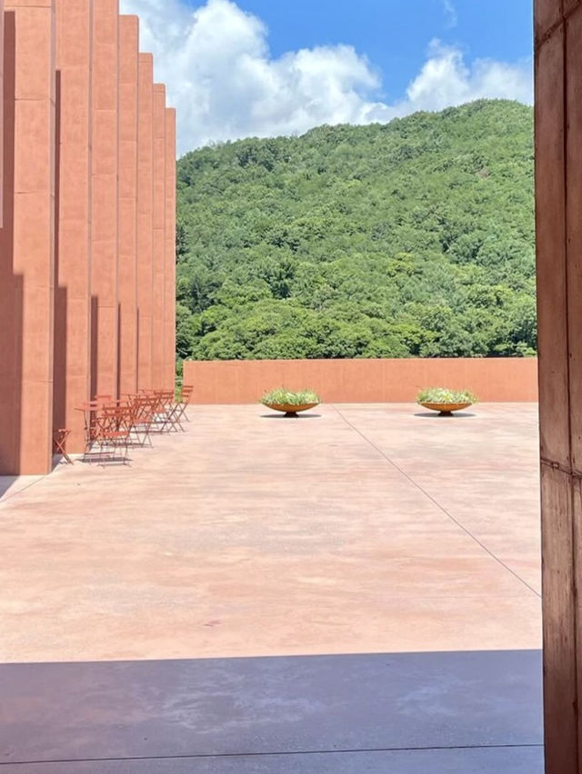 붉은 벽돌과 울주군의 대자연 🌳넓은 공간에서 사색하고 대화할 수 있는 울산핫플❤️