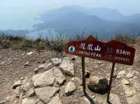 【香港】挑戰與美景並存！徒步鳳凰山，俯瞰大佛，機場和城市。適合任何時間和場景