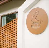 The roots house คาเฟ่น้องต่าย