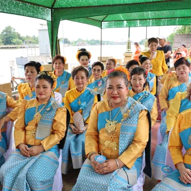 แห่เทียนพรรษาทางน้ำ สมุทรสงคราม