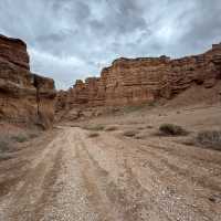Charyn Canyon at its best as natural wonders