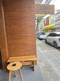 📍คาเฟ่เปิดใหม่ LOG COFFEE & TEAK FURNITURE 