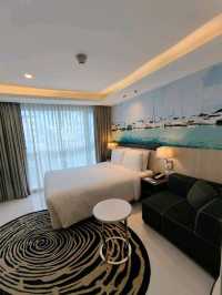 รีวิวโรงแรม Holiday inn express Pattaya central