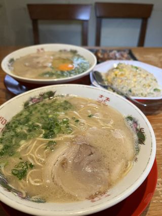 【福岡美食】據說總是人潮滿滿的久留米拉麵店