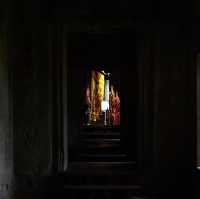 See Angkor Wat and Die