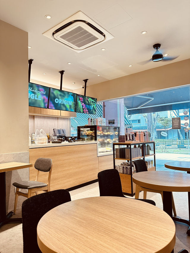 The Coffee Bean & Tea Leaf☕️☕️☕️✨