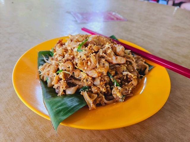 Eat like a local, where nice food hidden in a small corner at Balik Pulau