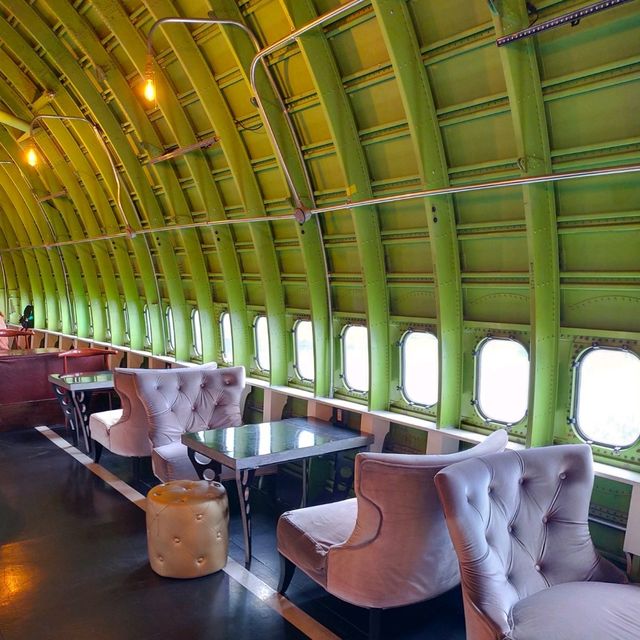 【バンコク】迫力満点な飛行機カフェ♡