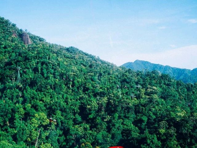 นั่งกระเช้าเที่ยวบาน่าฮิล (banna hill)