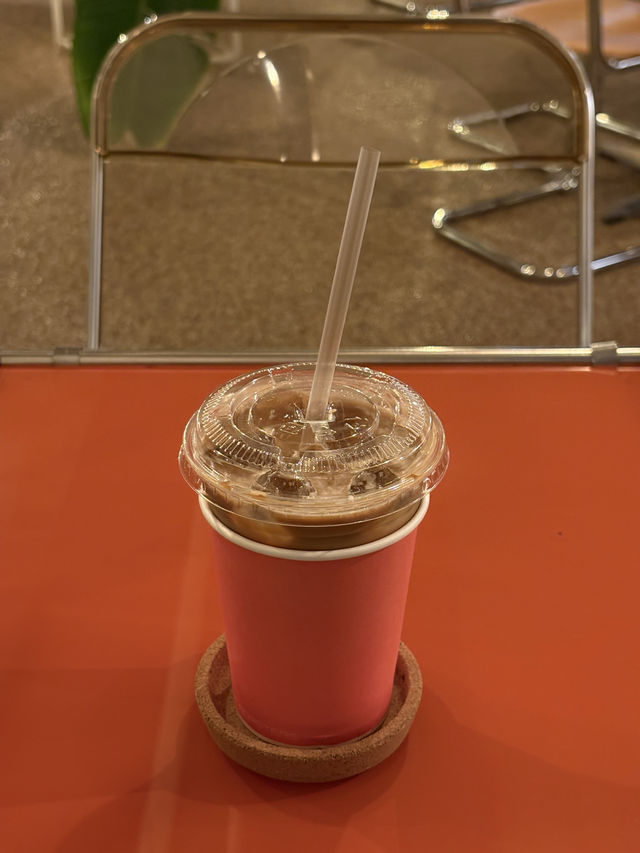 사당역에서 조용하고 분위기 좋은 카페에서 데이트를 하고 싶을 때 ‘헬무트커피로스터스’☕️