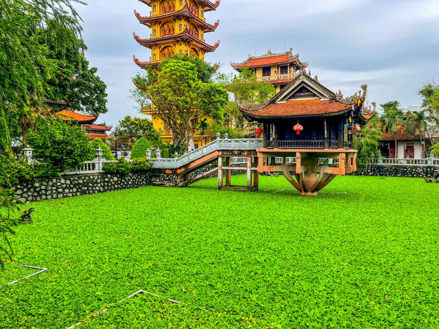 Pho Chieu Pagoda..하이퐁의 로컬사원