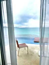 พักผ่อนพร้อมชมวิวทะเลที่ Conrad Koh Samui