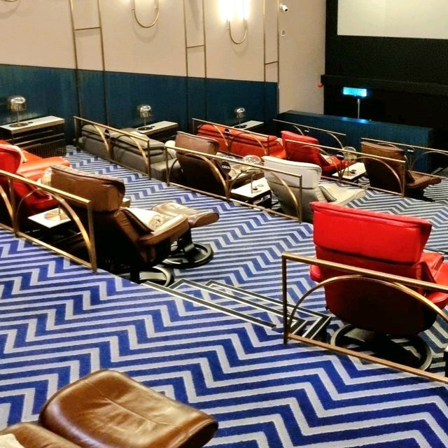 MOVIE WATCHING IN LUXURY AT AURUM THEATRE