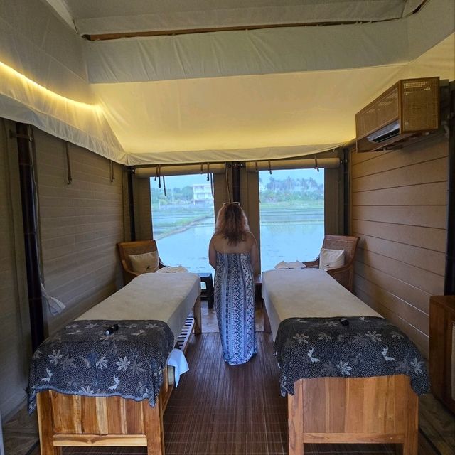 Best Glamping Park bybthe beach With the Beach front View and Padi Field surounding by trees