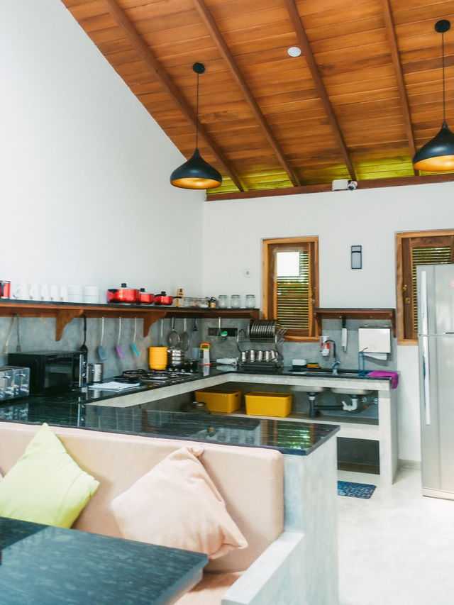 清潔感溢れるゲストハウス、Sixth Sense Hostel🛏️🇱🇰