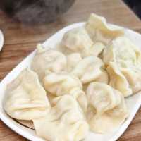 張記鍋貼牛肉麵