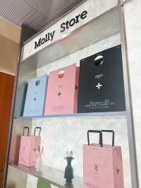 Molly tea ชานมอร่อย ดีไซน์สวย