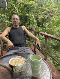 A Morning to Remember: Coffee and Cookies in the Garden