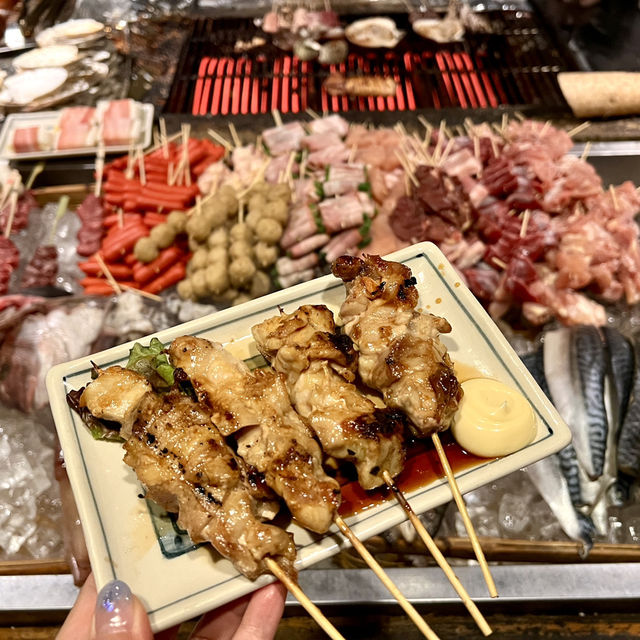 오사카 50년 넘은 맛집 로바타야키 이사리비!