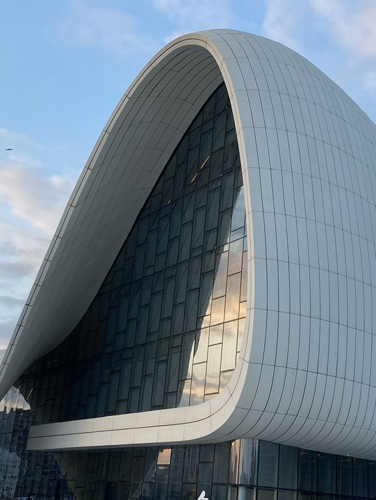 Heydar Aliyev Center:Wave of Inspiration