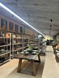 Earth & Fire Ceramics ร้านขายเซรามิก