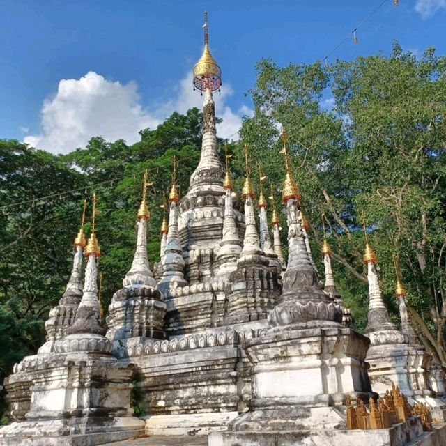 พระเจดีย์ 25 ยอด โบราณสถานในอำเภอเชียงดาว