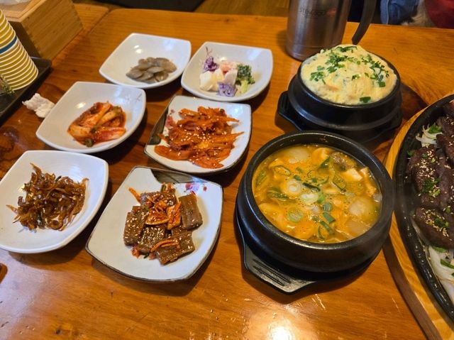 양주 저수지 뷰가 멋진 한옥 한정식 ' 산아래 강토 전라도 밥상 ' ❤️
