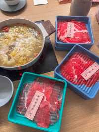 吃火鍋還能寄明信片？山見火鍋不只有美食，還可以打卡
