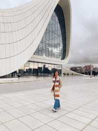 Baku’s Iconic Museum: A Journey Through the Heydar Aliyev Center