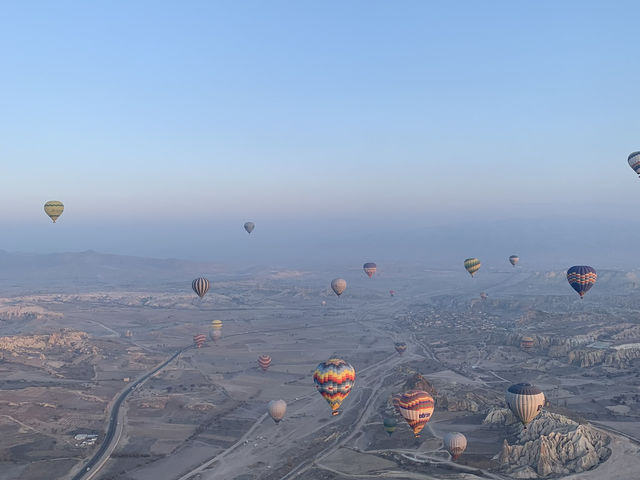 土耳其卡帕多奇亞熱氣球｜夢幻天空之旅，一生必體驗！