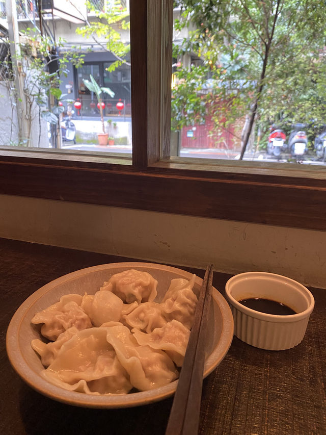 《未央咖啡店》— 靜謐角落中的片刻寧靜
