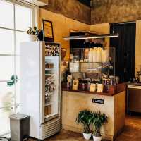 Toko Kopi Tuku in Surabaya