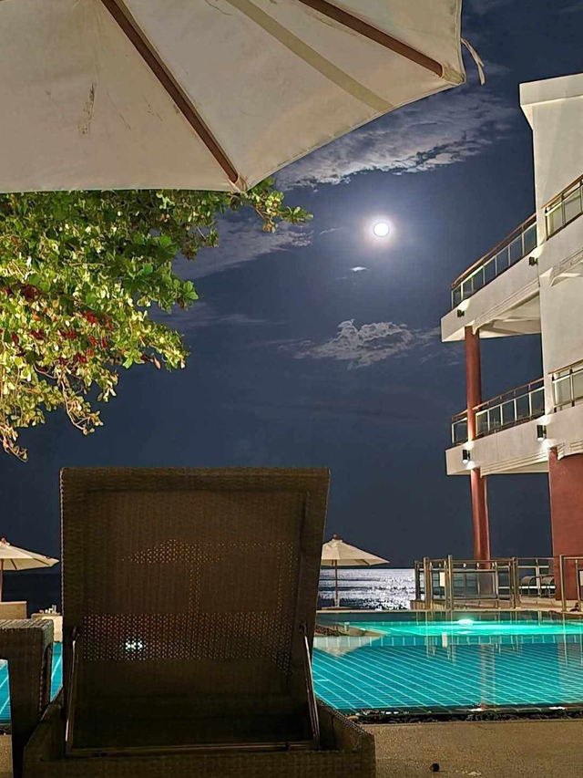 Prasarnsook Villa Beach Resort
