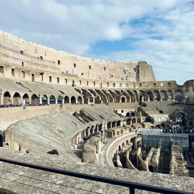 Colosseum: Rome’s Timeless Titan 🇮🇹