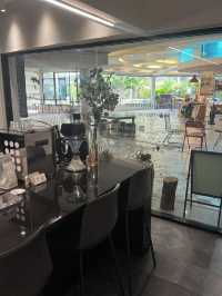 จิบกาแฟในมู้ดอบอุ่น @House of Hobby ทาวน์อินทาวน์
