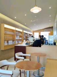 VE/LA at The Circle Ratchaphruek คาเฟ่กรุงเทพ
