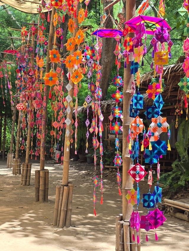 ตลาดโอ๊ะป่อย สวนผึ้ง