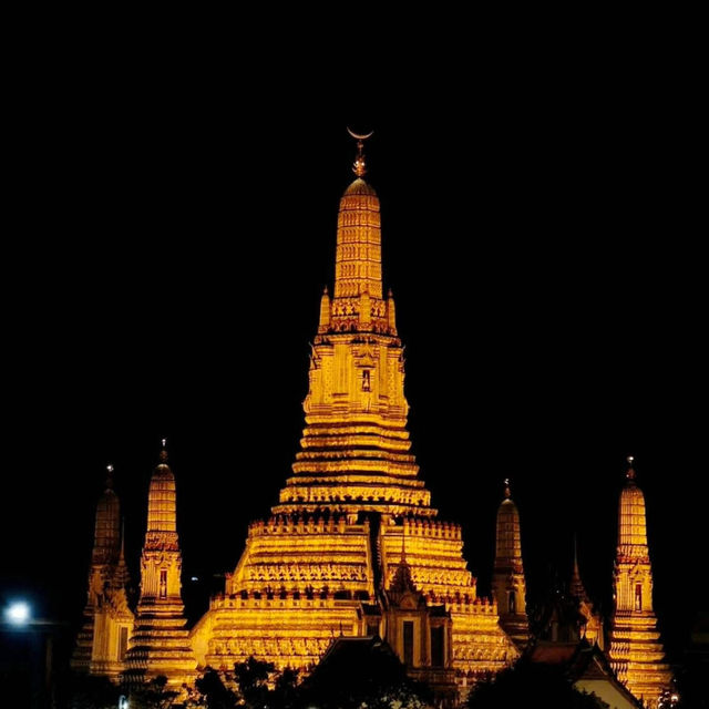 Chom Arun 