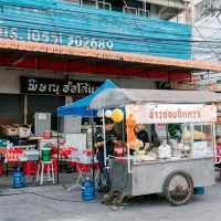 ร้านข้าวซอยกิตตรา  l รสชาติปริญญาราคาติดดิน 🍜🥘